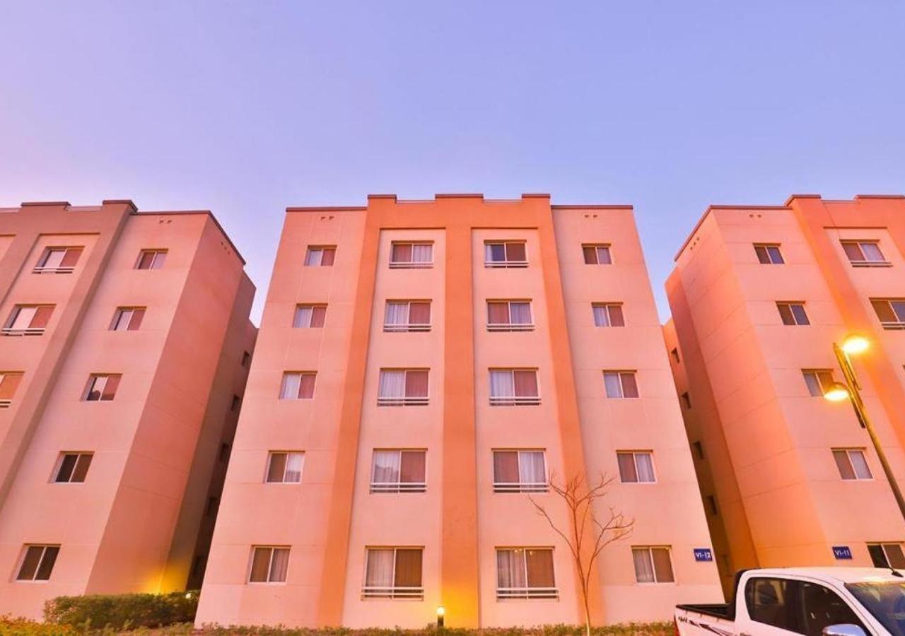 بيوت أدار - Adar Homes King Abdullah Economic City Esterno foto